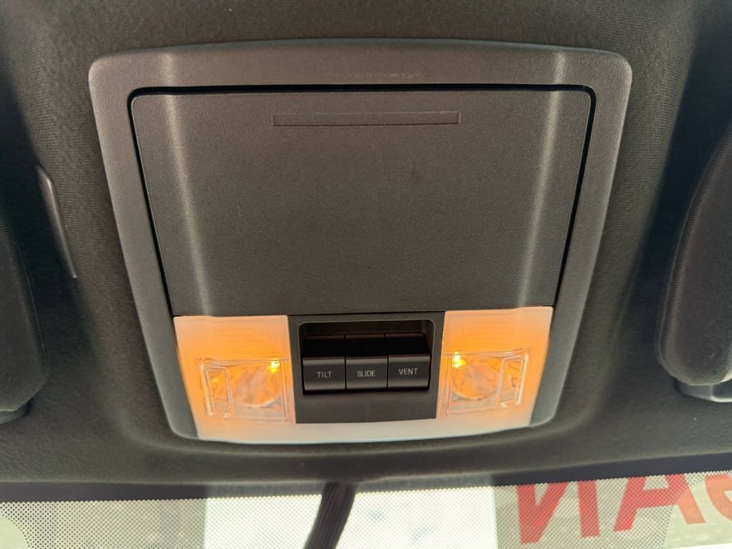 Used 2017 Ford Expedition Platinum image 26