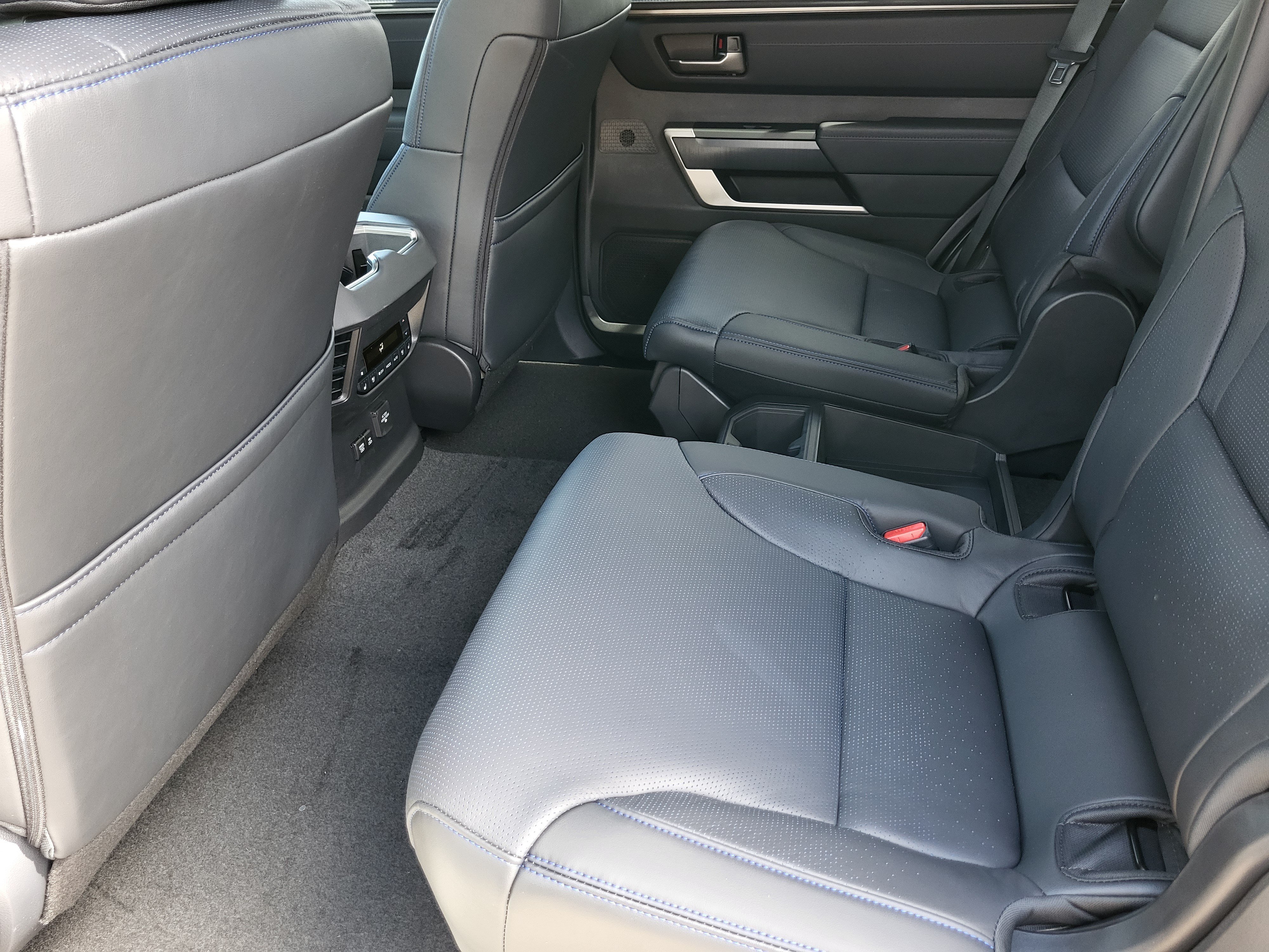 New 2026 Toyota Sequoia Platinum w/ TRD Off-Road Package AWD/4WD image 19