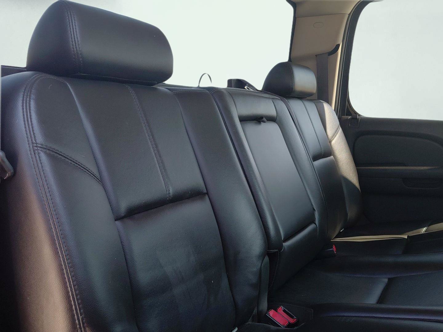 Used 2010 Chevrolet Silverado 2500 LTZ w/ LTZ Plus Package AWD/4WD image 15