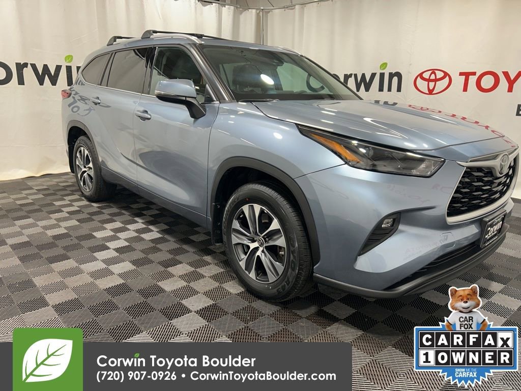 Used 2022 Toyota Highlander XLE