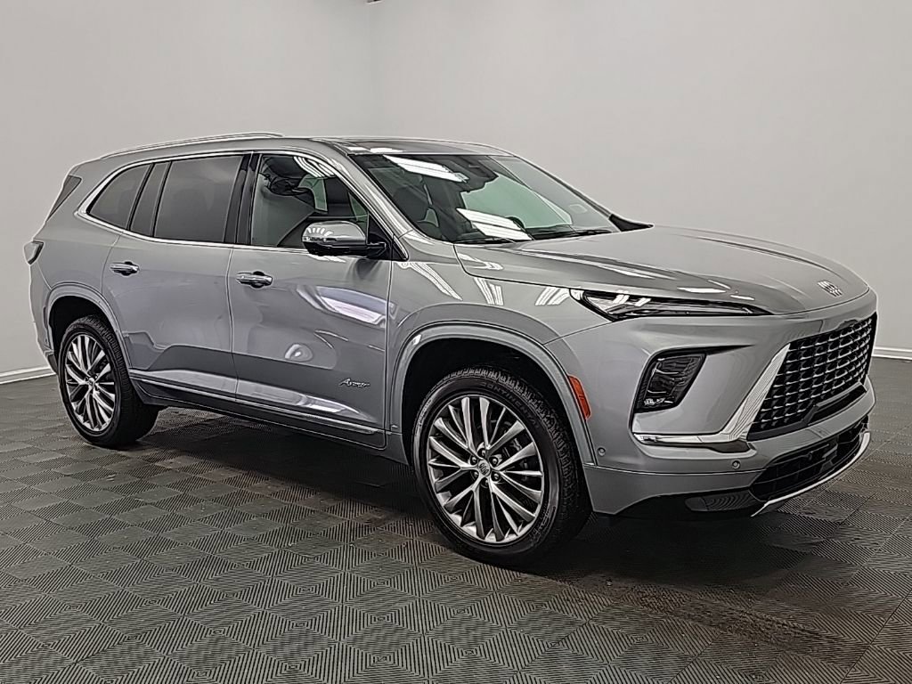 New 2026 Buick Enclave Avenir w/ Super Cruise Package image 2