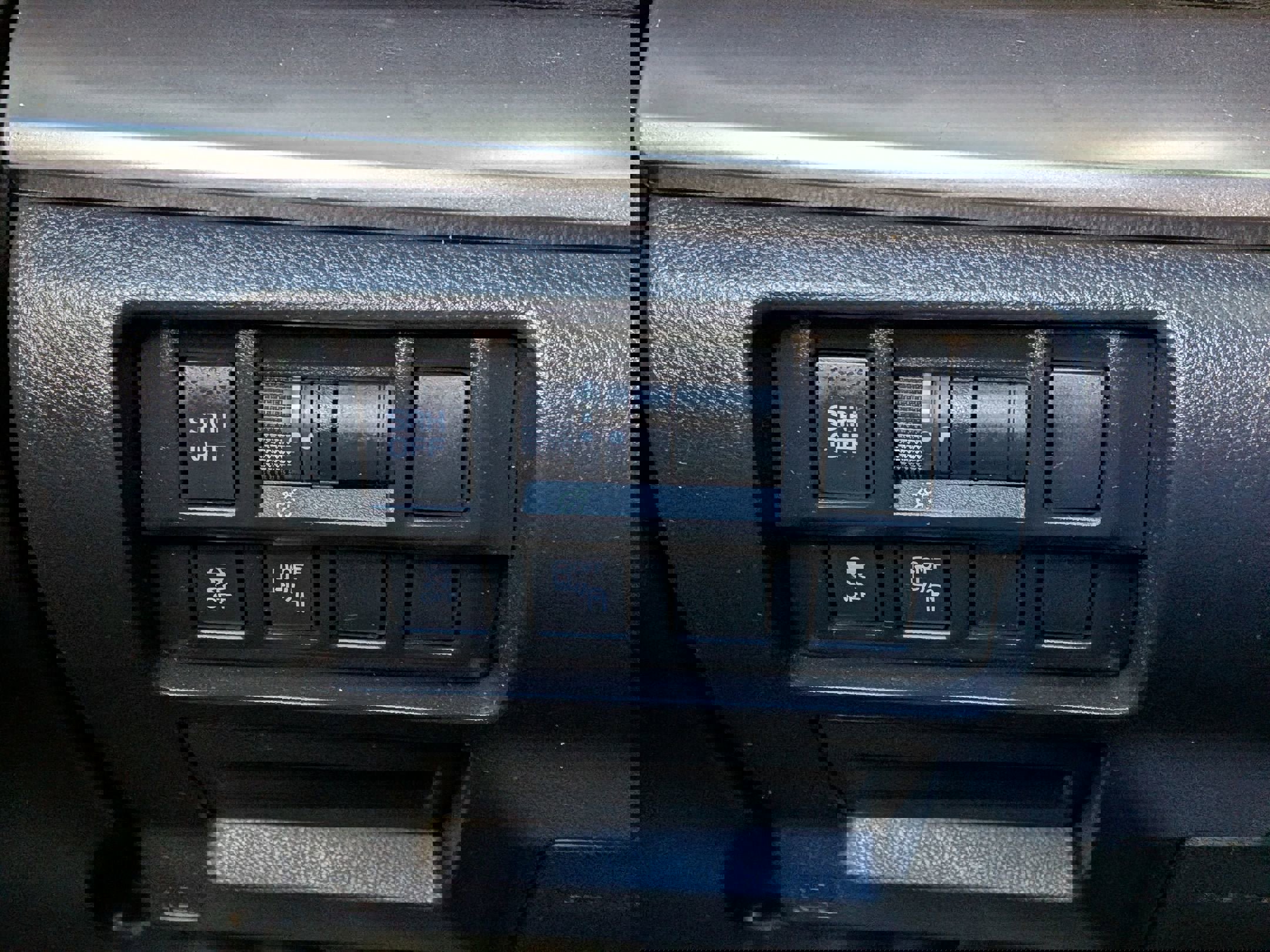 Used 2021 Subaru Impreza 2.0i Limited image 18