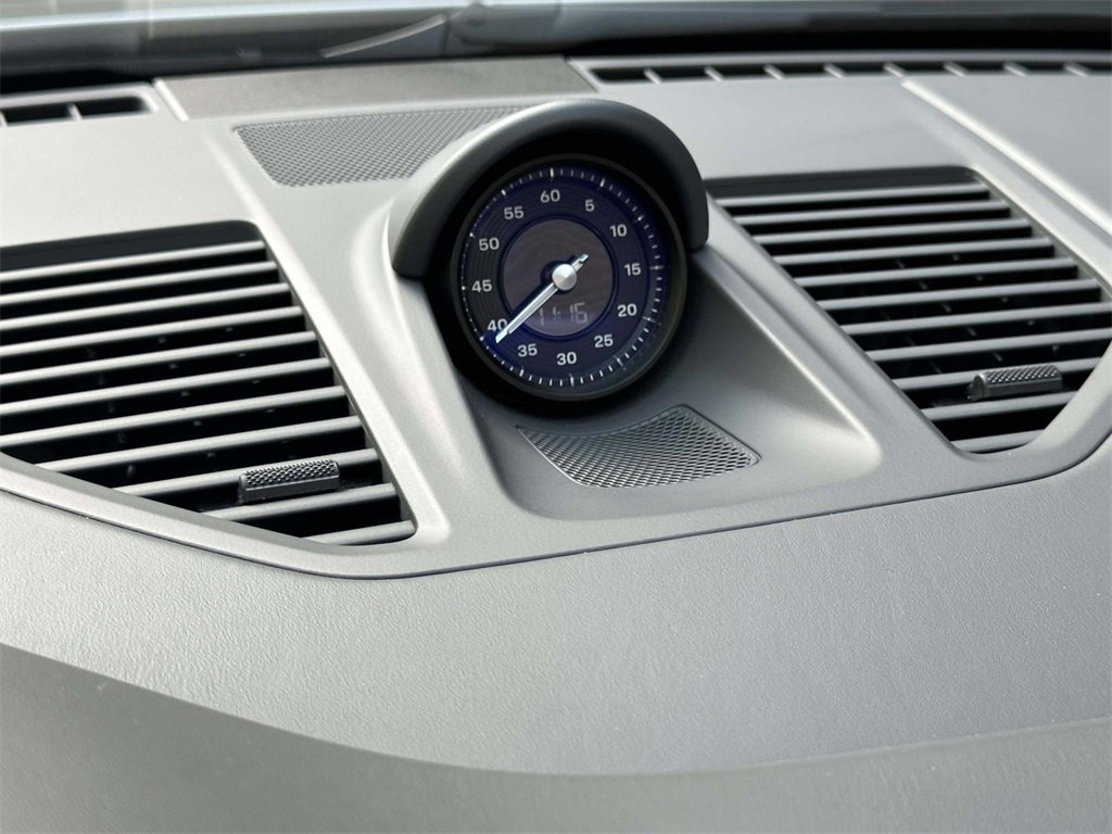 Used 2024 Porsche 911 Carrera image 20