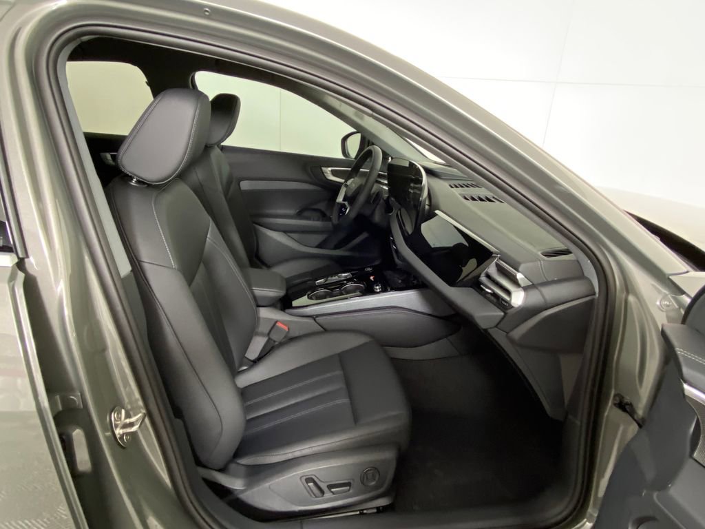 Used 2025 Audi A5 2.0T Premium Plus w/ Premium Plus image 23