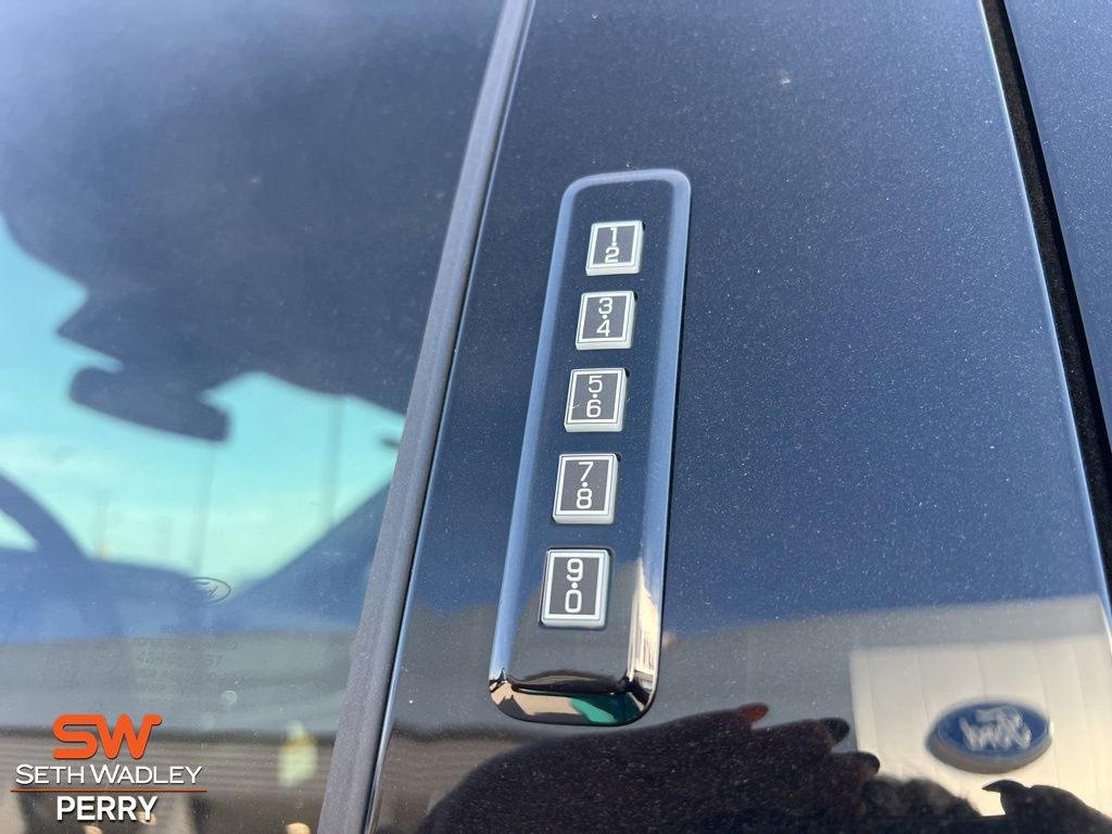 New 2026 Ford F350 Lariat image 8