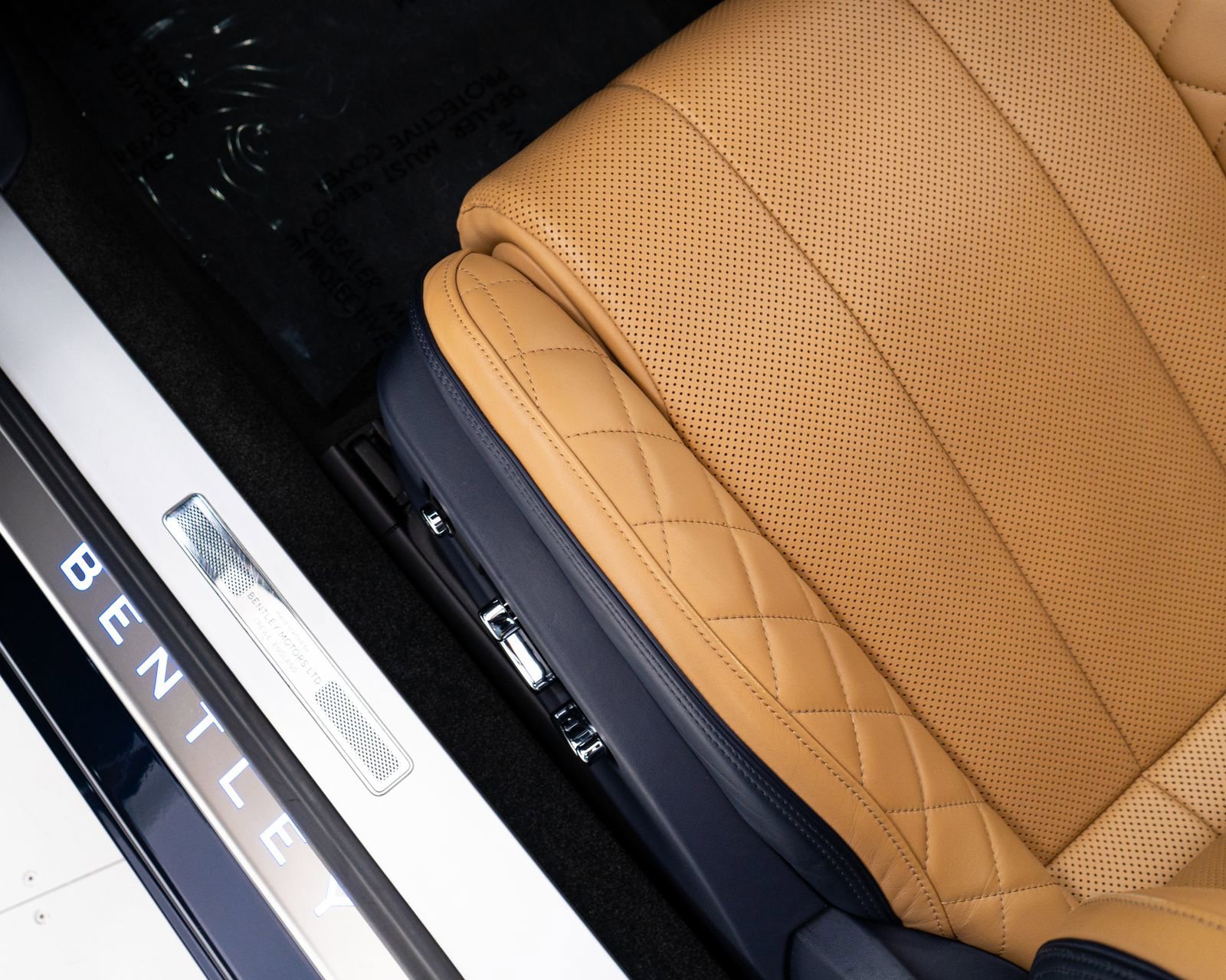 Used 2021 Bentley Continental GT AWD/4WD image 20