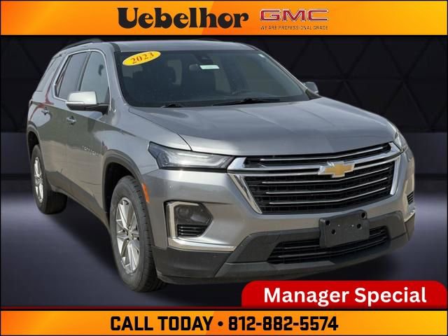 Used 2023 Chevrolet Traverse LT AWD/4WD image 1