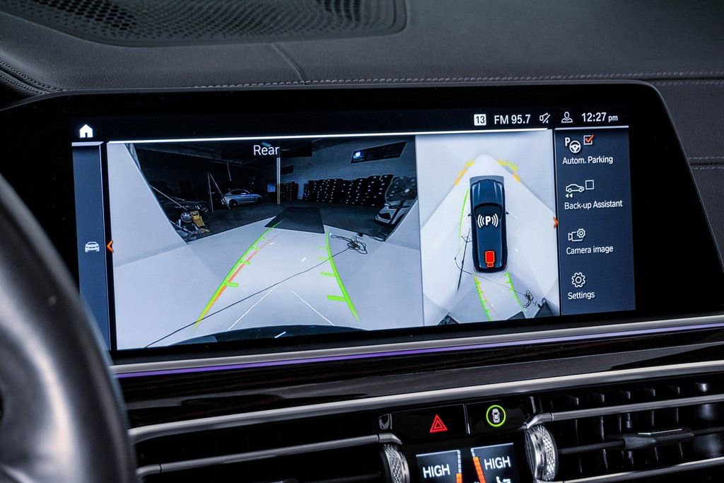 Used 2020 BMW X5 M50i w/ Executive Package image 23