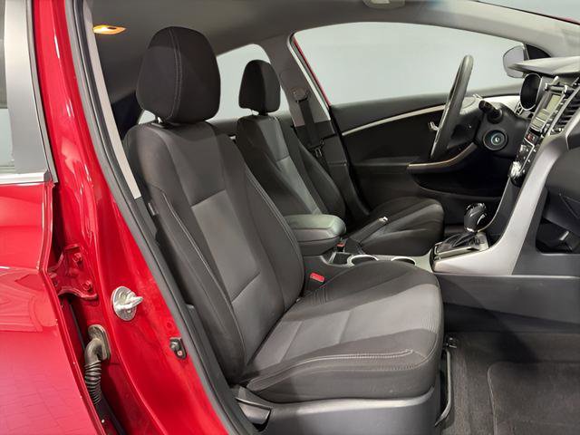 Used 2015 Hyundai Elantra GT FWD image 14