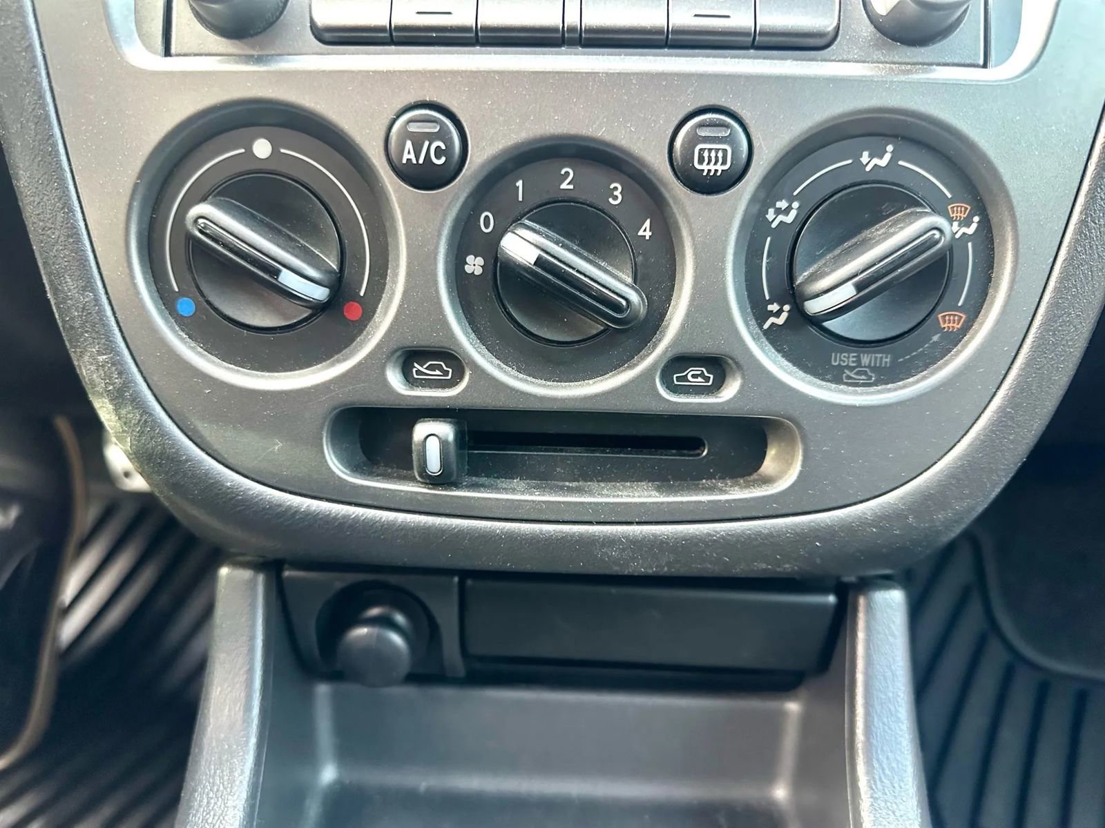 Used 2004 Subaru Impreza WRX Sedan image 17