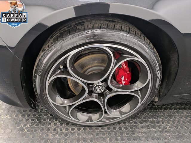 Used 2022 Alfa Romeo Giulia Veloce image 7
