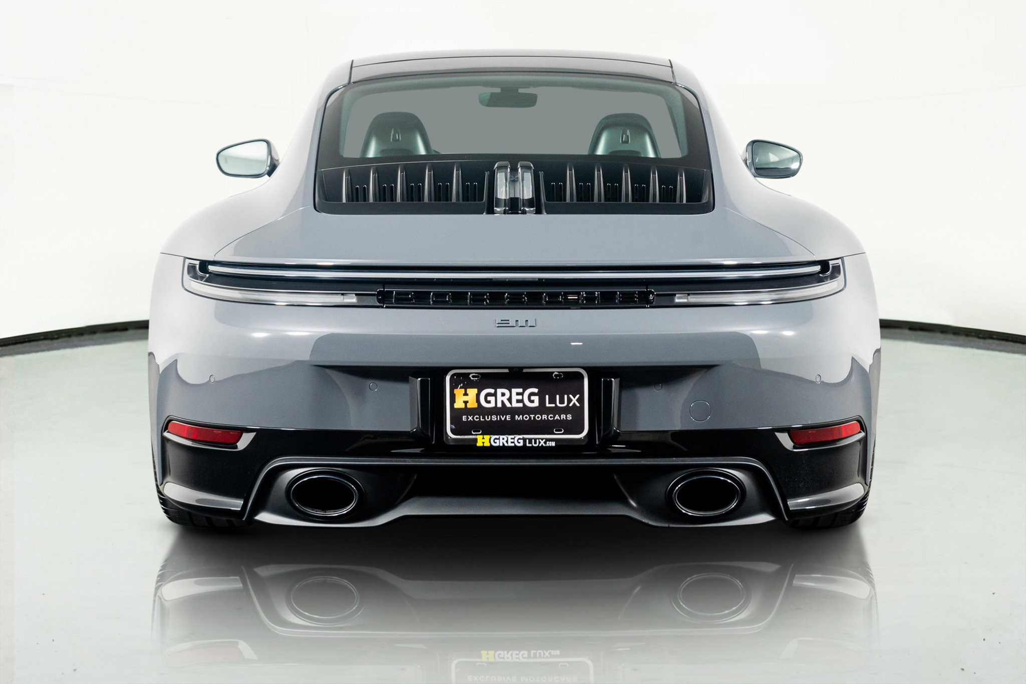 Used 2025 Porsche 911 Carrera S RWD image 12