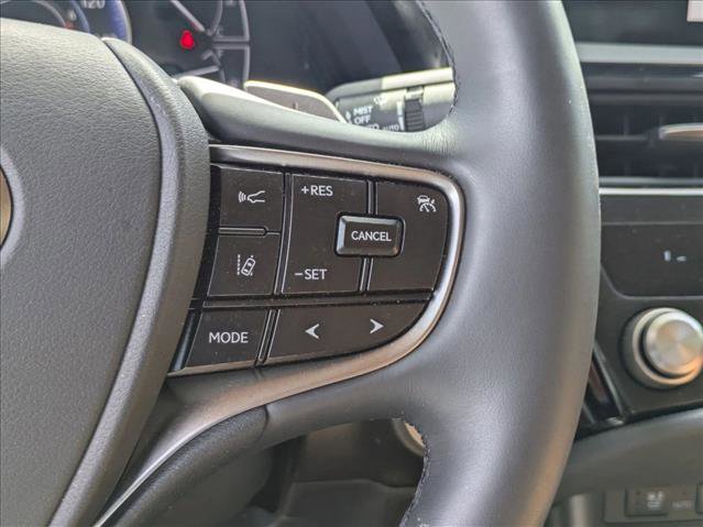 Used 2025 Lexus ES 350 w/ Premium Package FWD image 10
