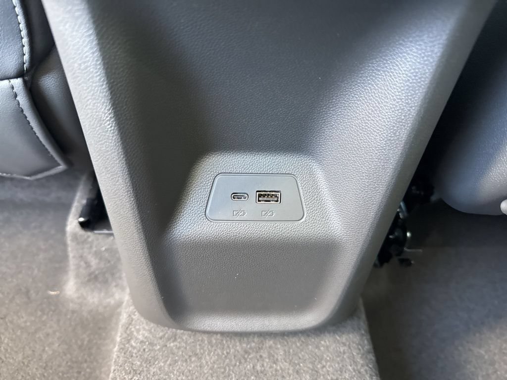New 2026 Buick Envision Sport Touring AWD/4WD image 40