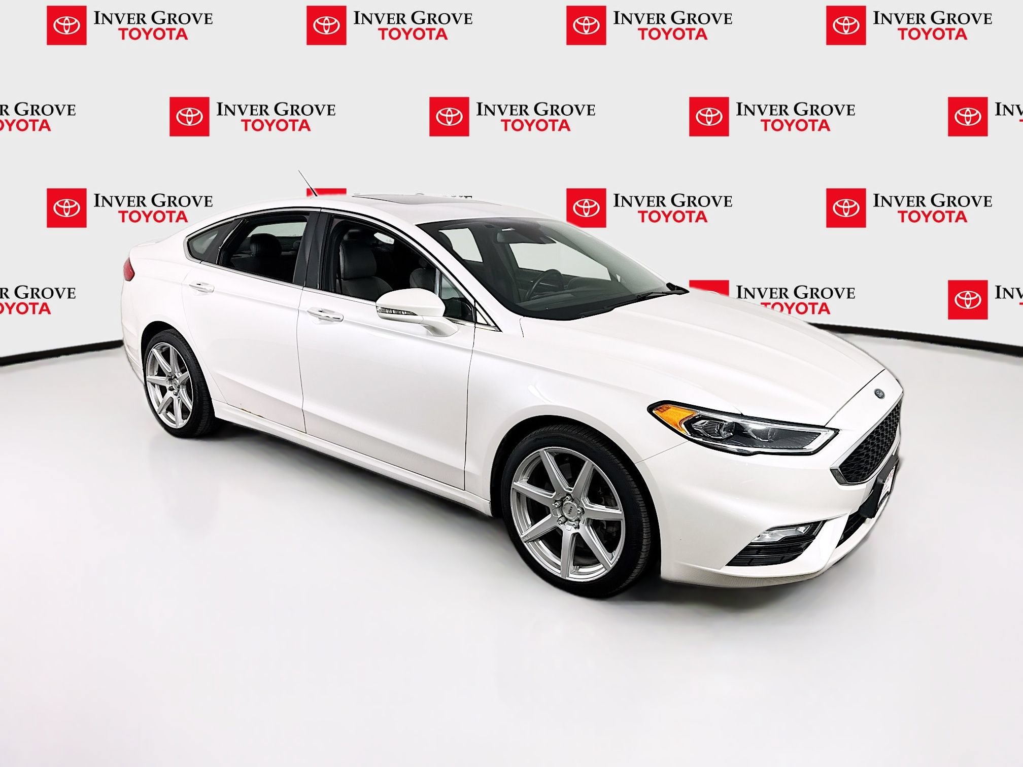 Used 2017 Ford Fusion Sport w/ Equipment Group 401A AWD/4WD image 3