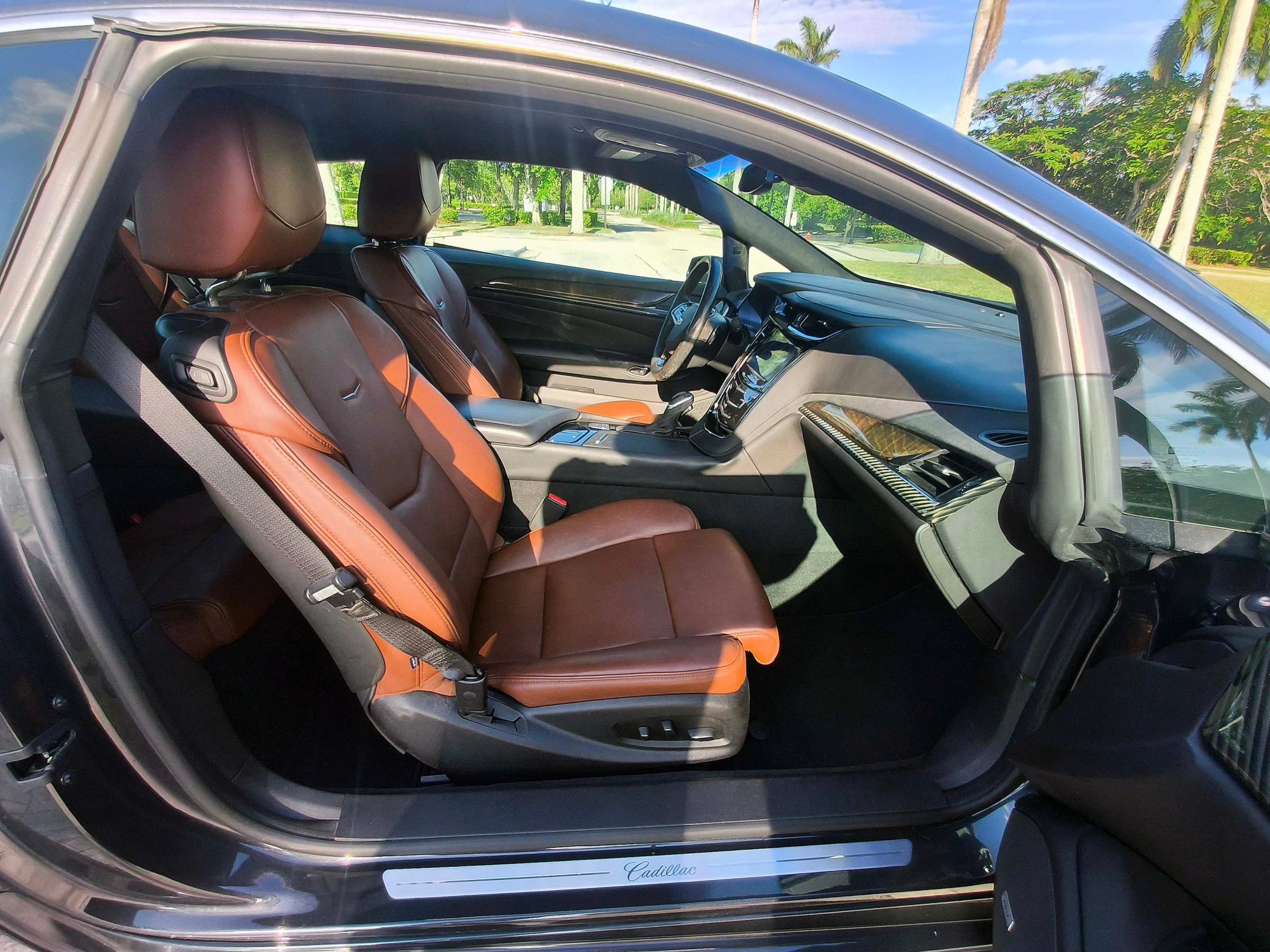 Used 2016 Cadillac ELR FWD image 28