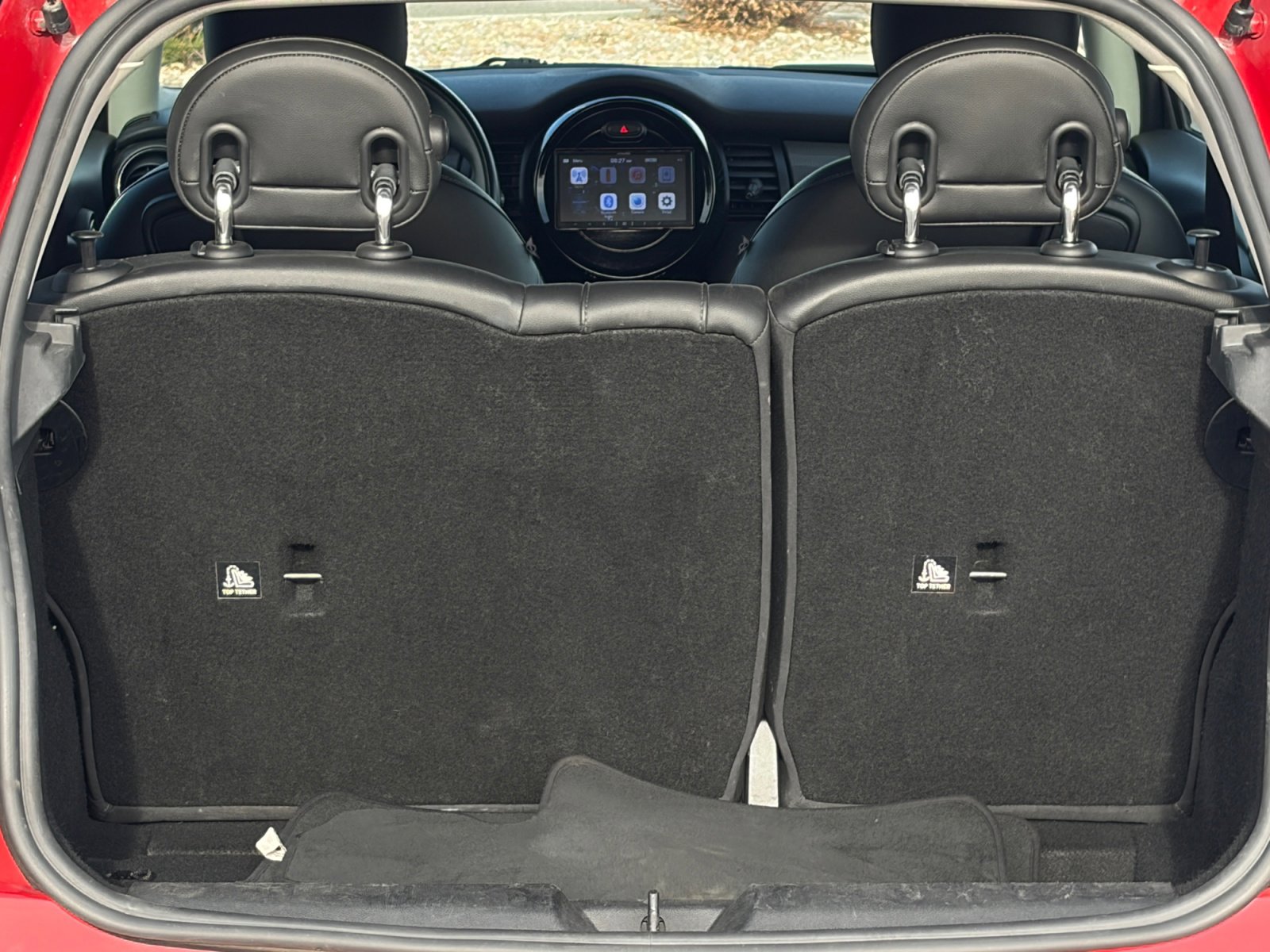 Used 2015 MINI Cooper 2-Door Hardtop image 32