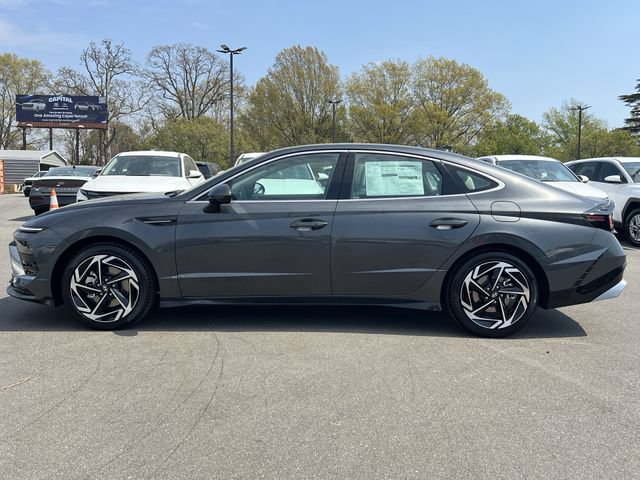 New 2026 Hyundai Sonata SEL FWD image 32