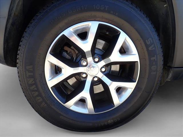 Used 2017 Jeep Cherokee Trailhawk image 7