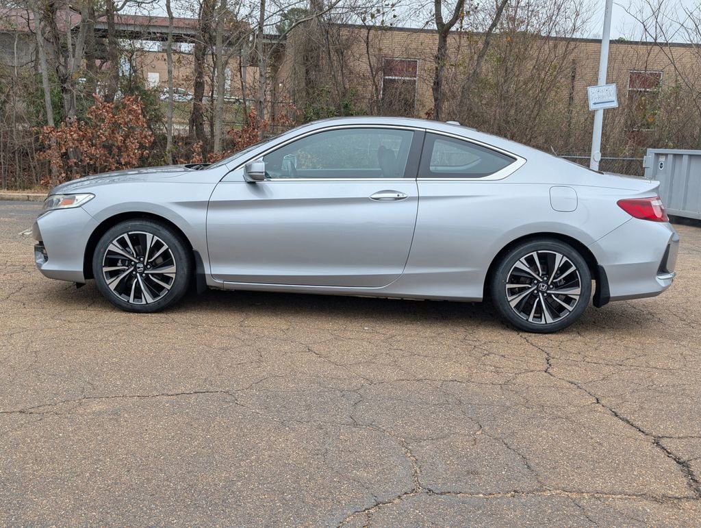 Used 2017 Honda Accord EX-L image 7
