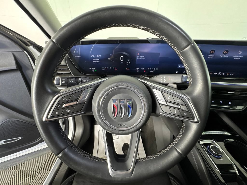 Certified 2024 Buick Envision Preferred AWD/4WD image 11