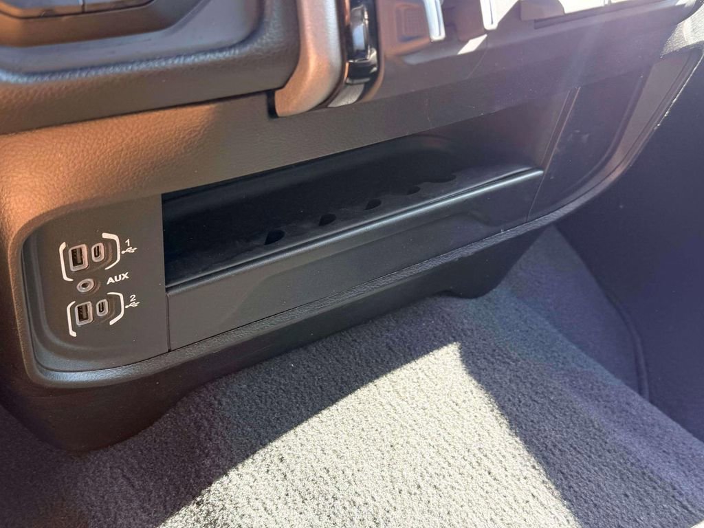 Used 2025 RAM 2500 Big Horn image 23
