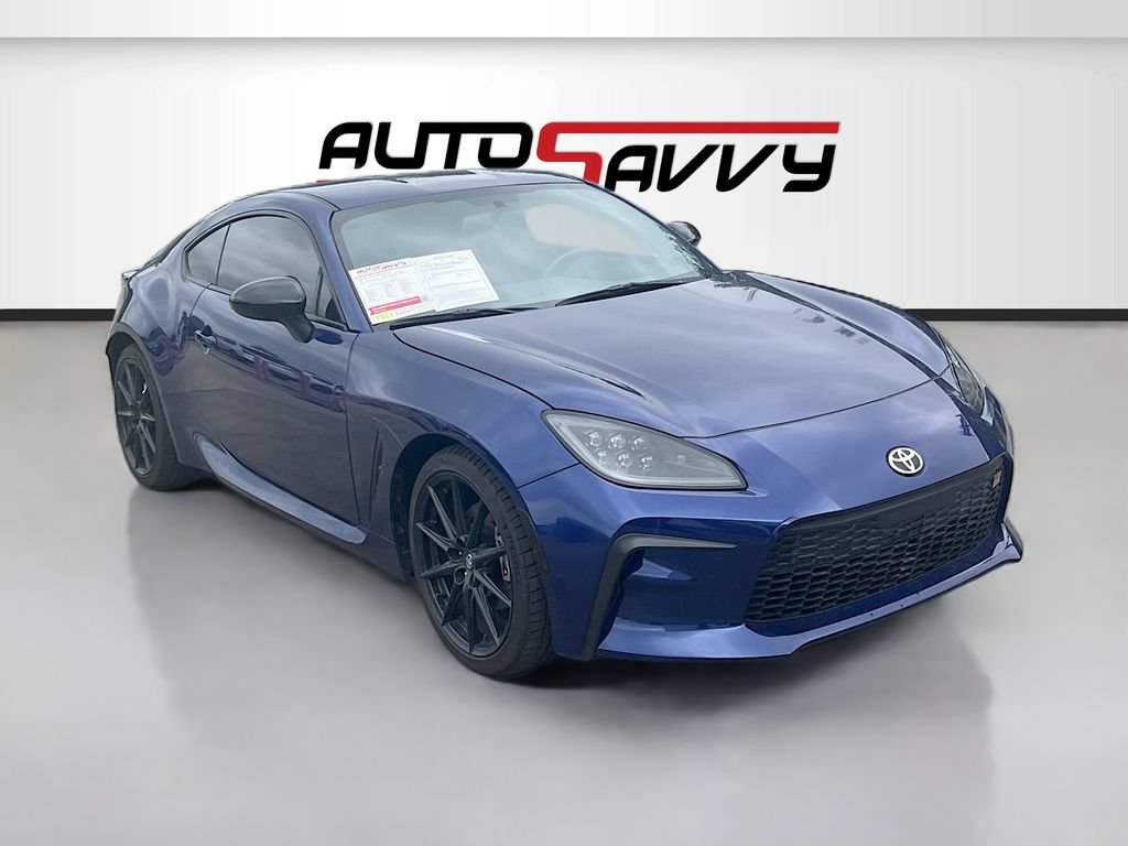 Used 2025 Toyota GR86 Premium RWD image 1