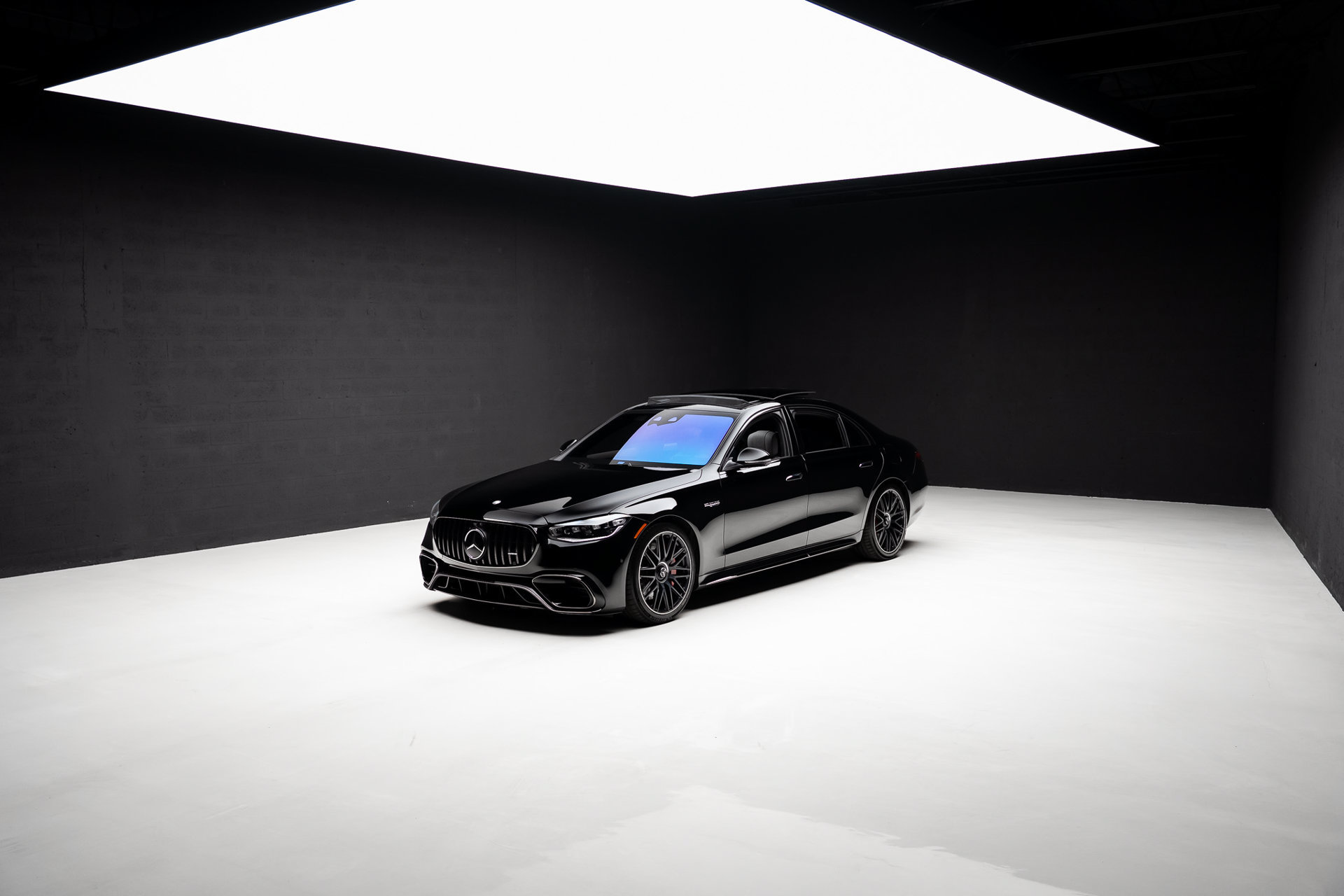 Used 2024 Mercedes-Benz S 63 AMG S image 90