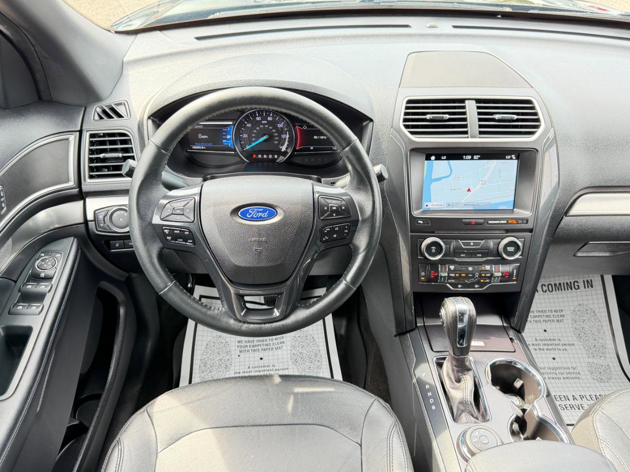 Used 2018 Ford Explorer XLT w/ Equipment Group 202A AWD/4WD image 28