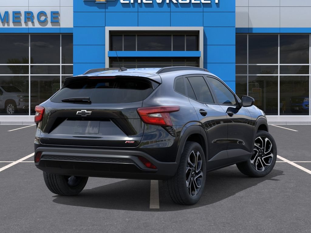 New 2026 Chevrolet Trax RS w/ Sunroof Package FWD image 4
