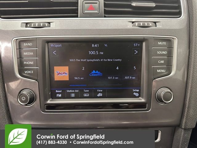 Used 2017 Volkswagen Golf Alltrack SE image 22