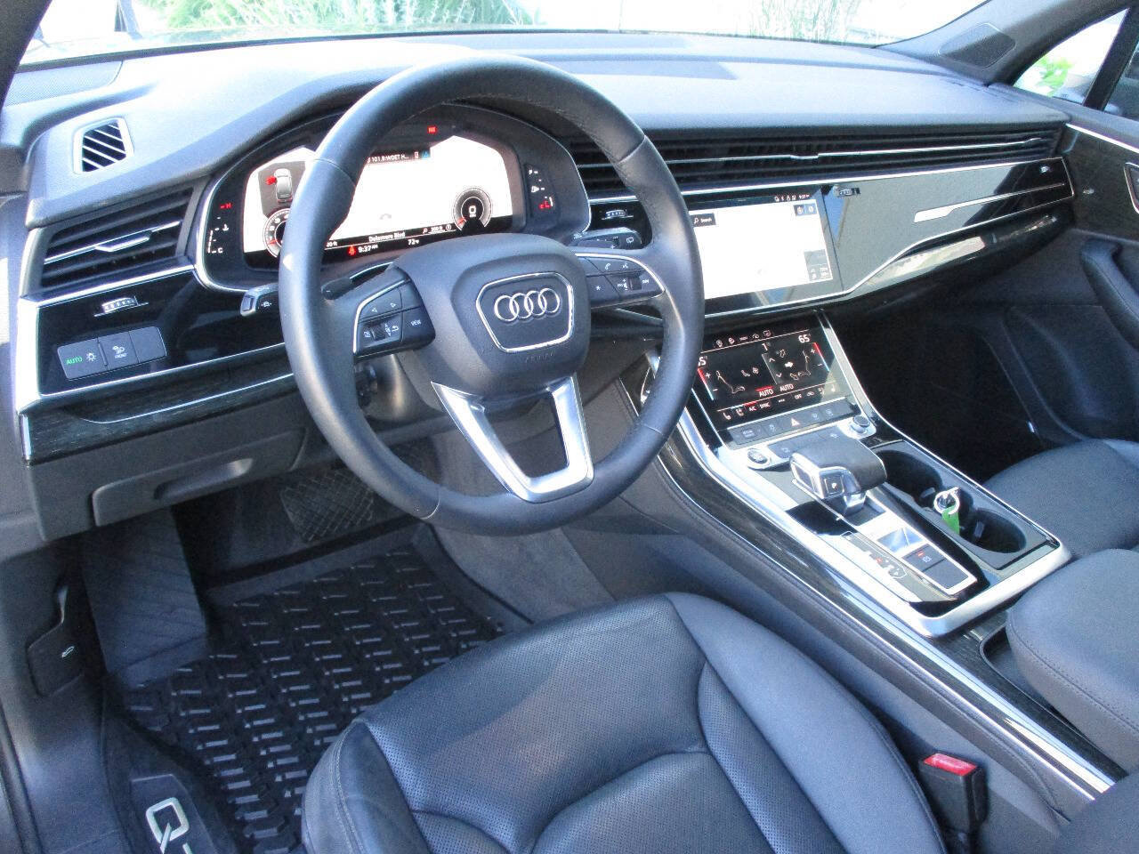 Used 2021 Audi Q7 3.0T Premium Plus w/ Executive Package AWD/4WD image 14