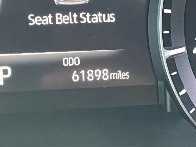 Used 2021 Toyota Highlander XLE FWD image 19