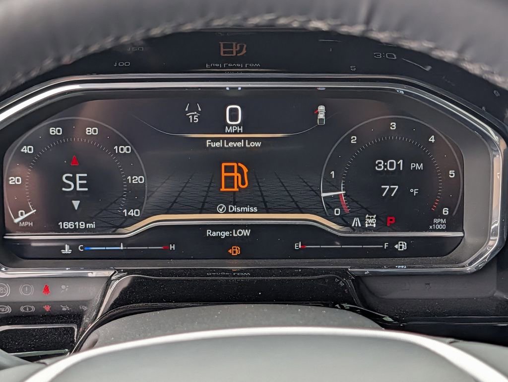 Used 2025 GMC Sierra 1500 SLT image 21