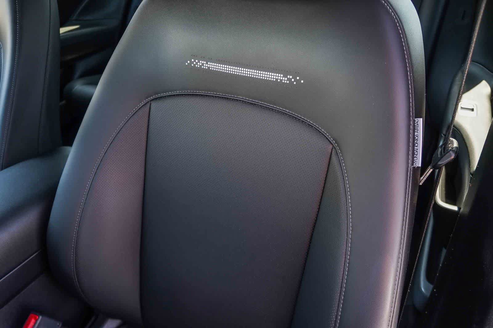 Certified 2025 Hyundai Ioniq 6 Limited RWD image 33
