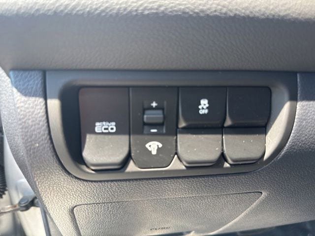 Used 2017 Kia Rio LX w/ Power Package FWD image 10