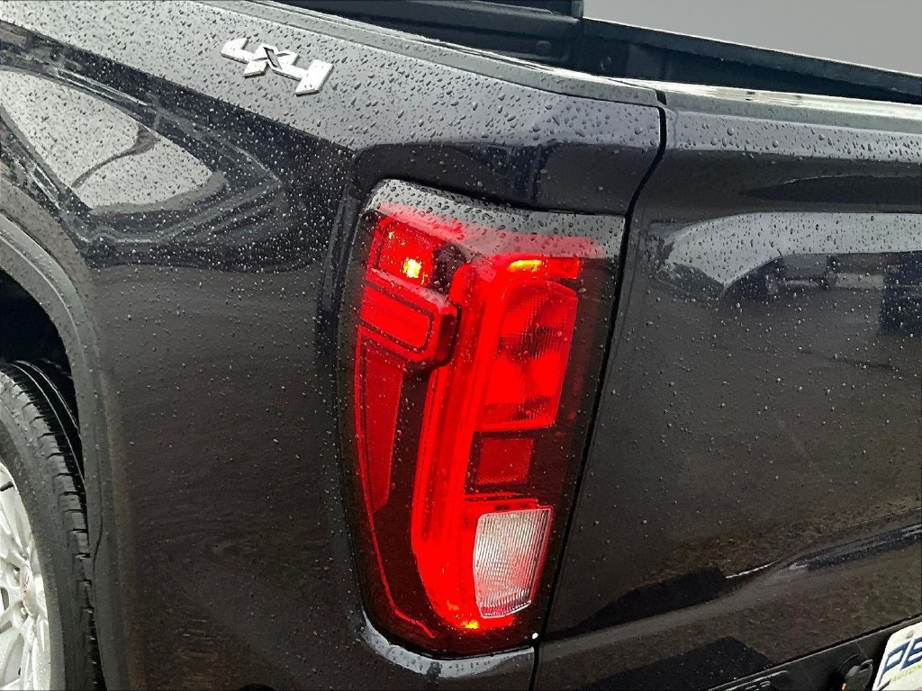 Used 2023 GMC Sierra 1500 SLE AWD/4WD image 26