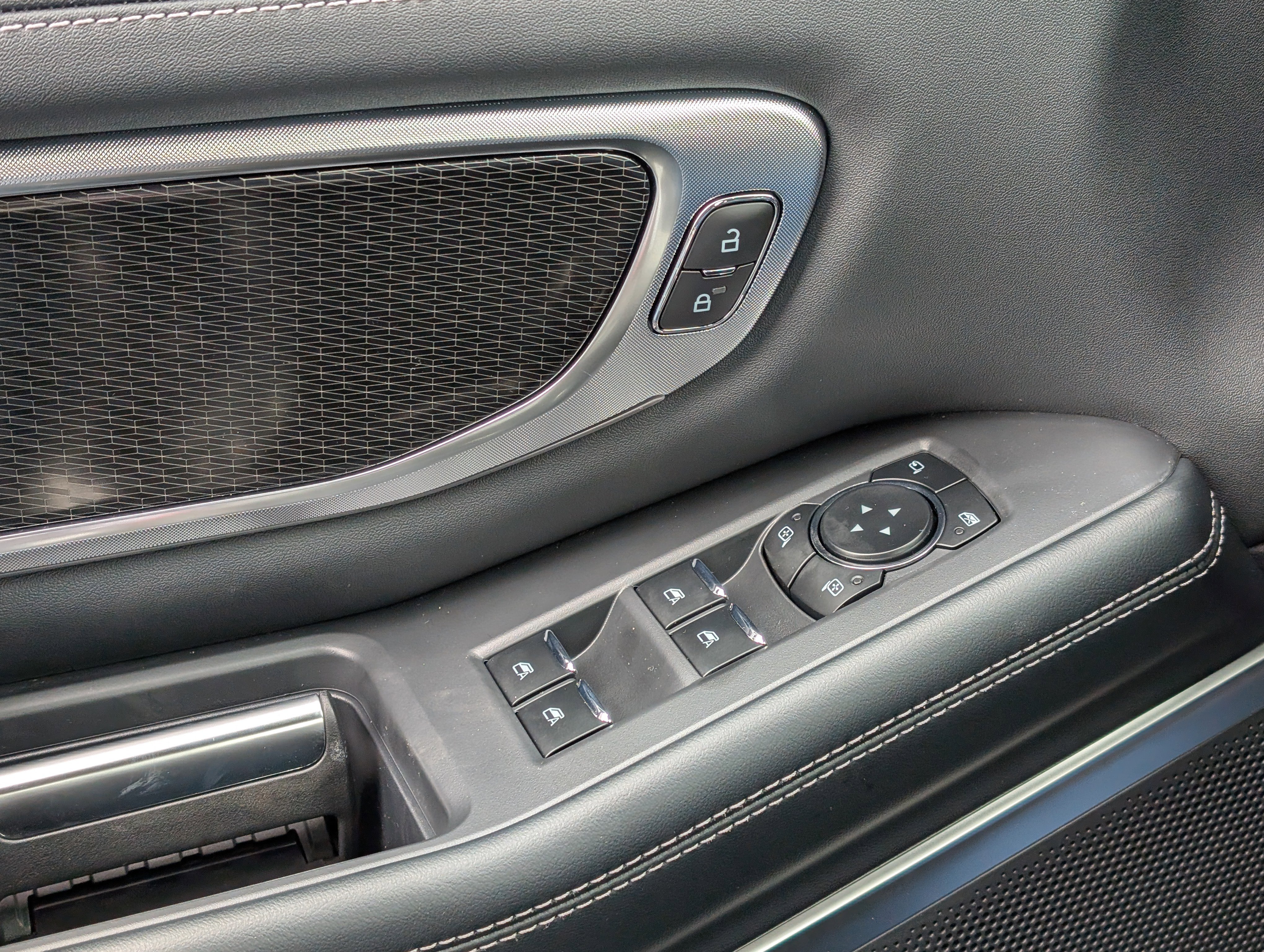 New 2026 Ford Expedition Platinum w/ Stealth Appearance Package image 17