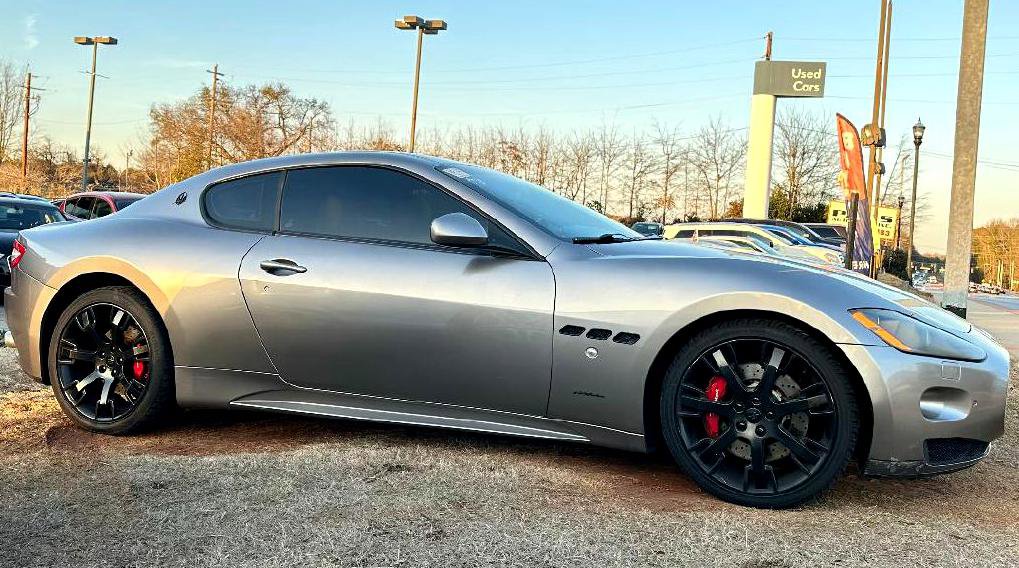 Used 2011 Maserati GranTurismo S image 6