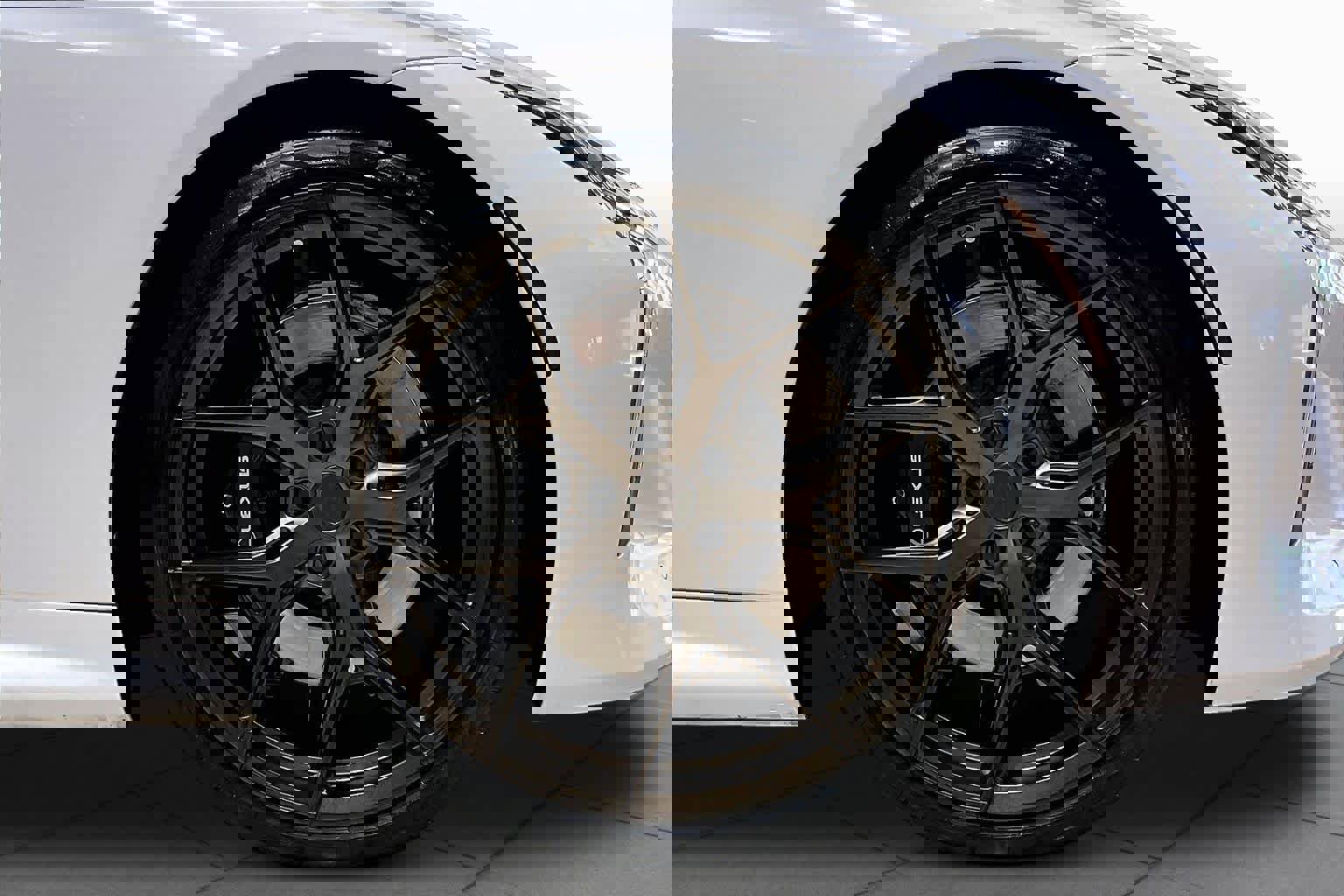 Used 2019 Lexus LC 500 Coupe w/ Carbon Fiber Package image 9