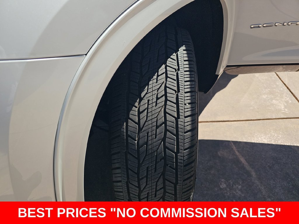 Used 2024 GMC Acadia Denali w/ Super Cruise Package FWD image 37