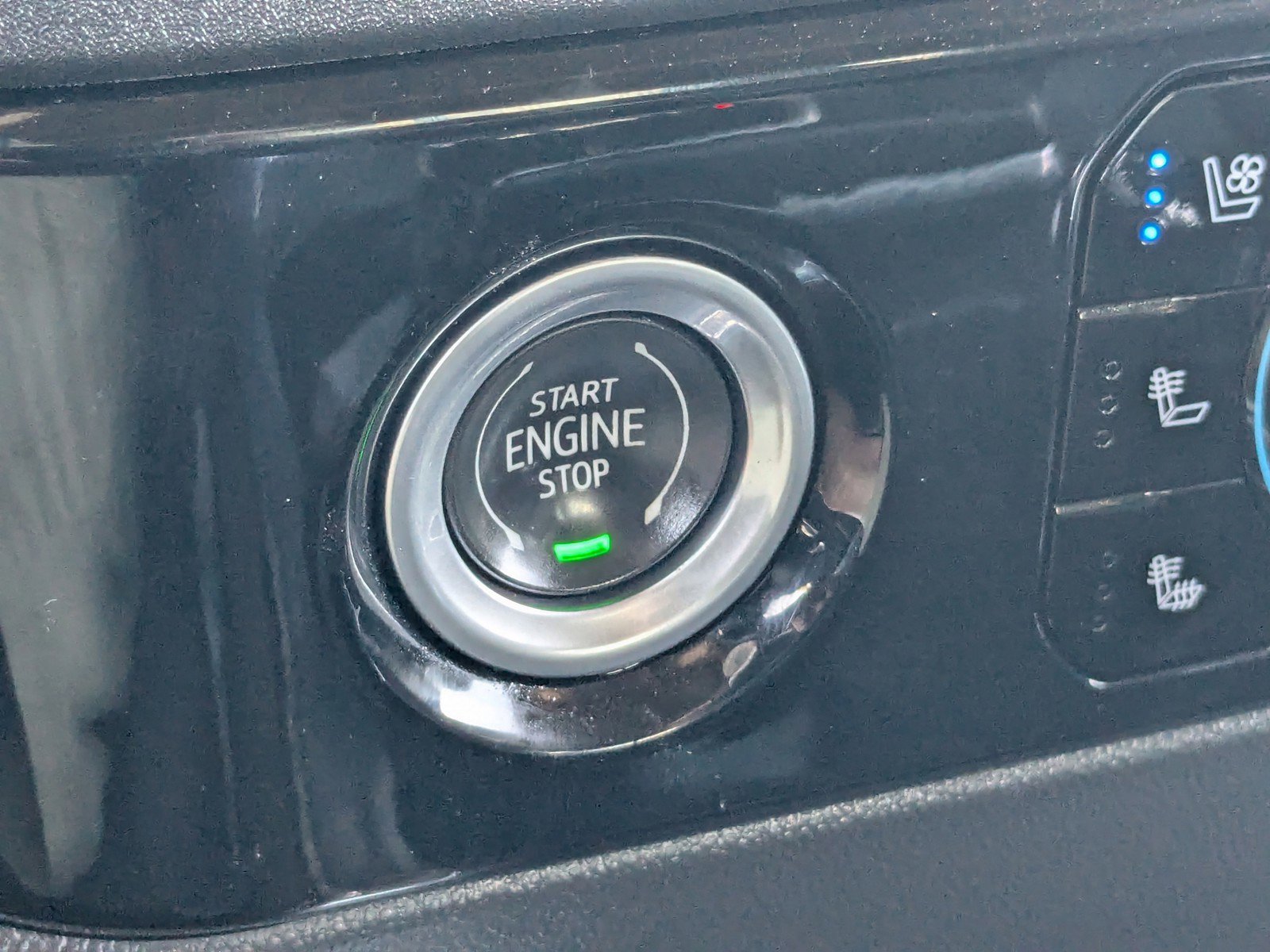 Used 2023 GMC Sierra 1500 SLT w/ SLT Premium Package image 25