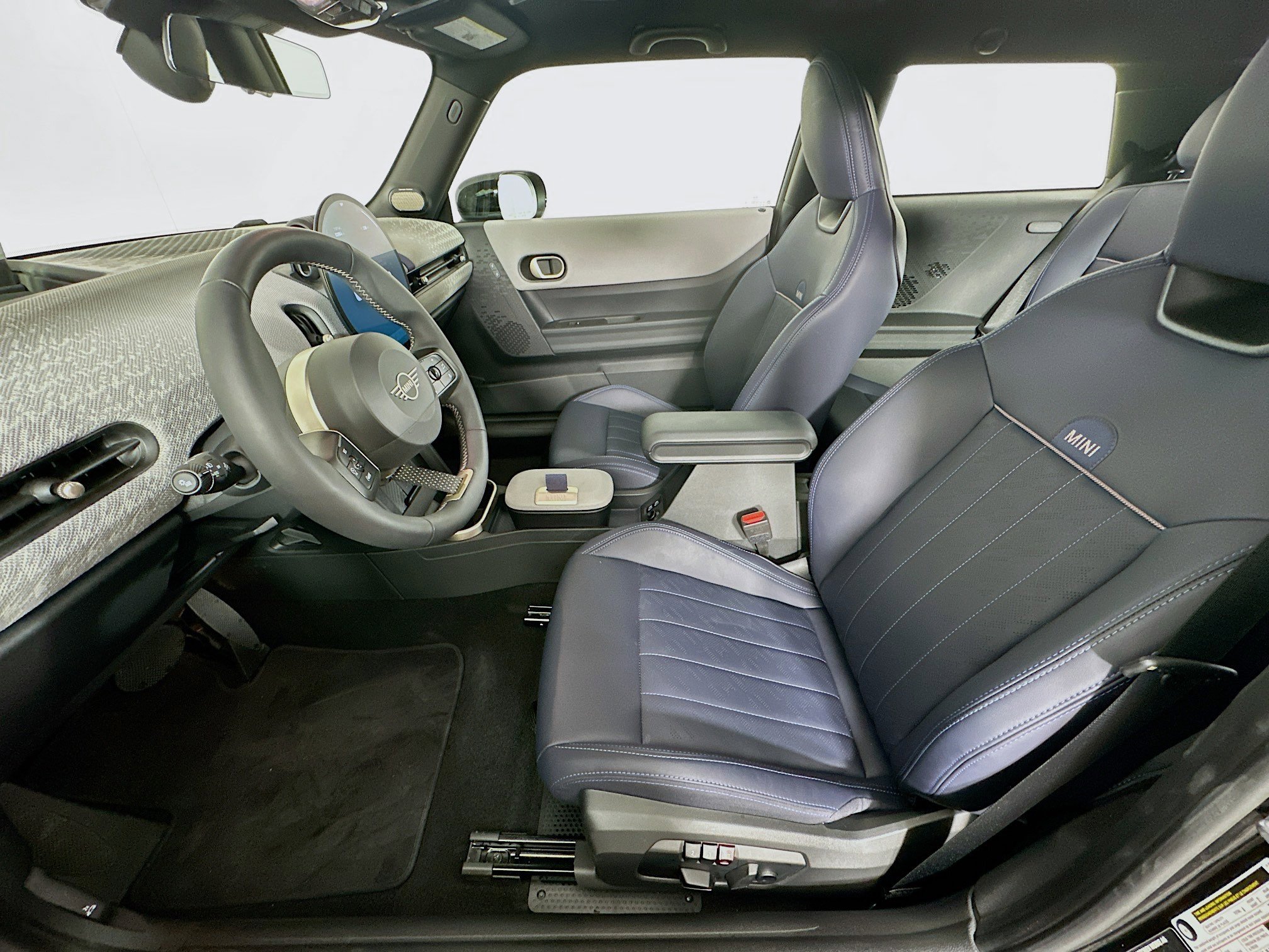 Used 2025 MINI Cooper S image 13