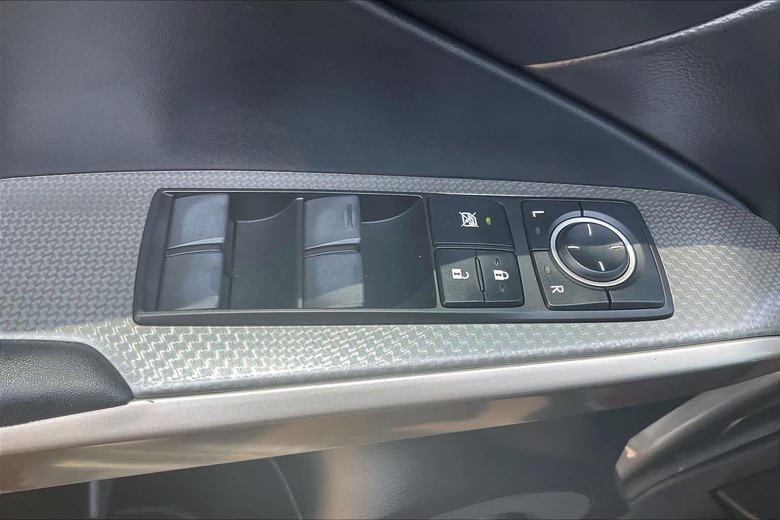 Used 2017 Lexus IS 200t F Sport w/ F Sport Package RWD image 32
