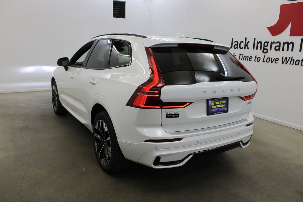 New 2026 Volvo XC60 B5 Plus w/ Protection Package Premier image 3