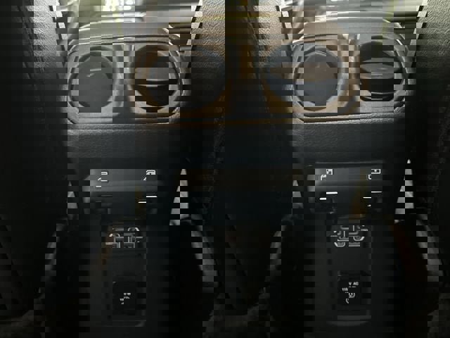 Used 2022 Jeep Wrangler Unlimited Sahara image 21