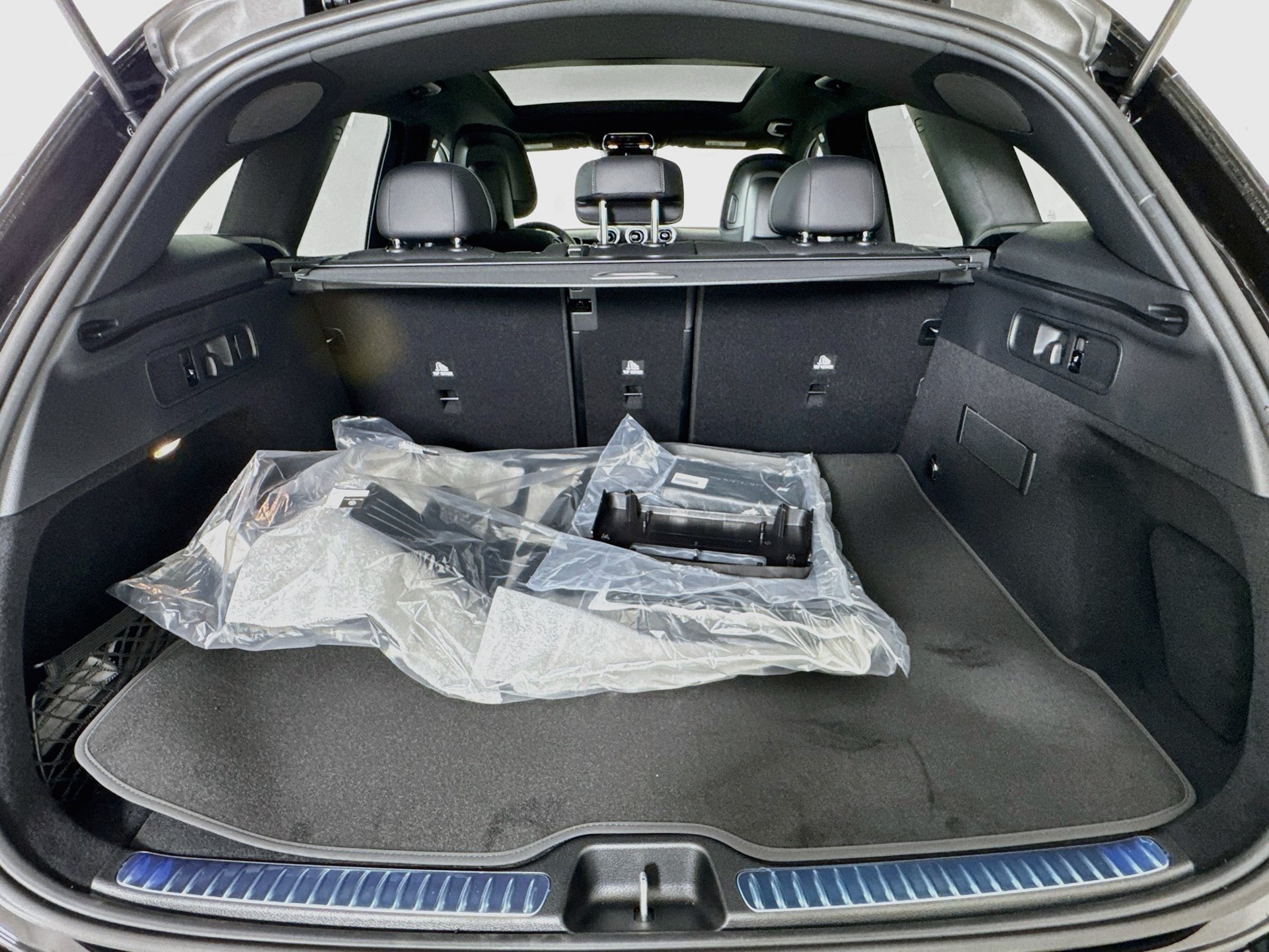 New 2027 Mercedes-Benz GLC 300 image 29