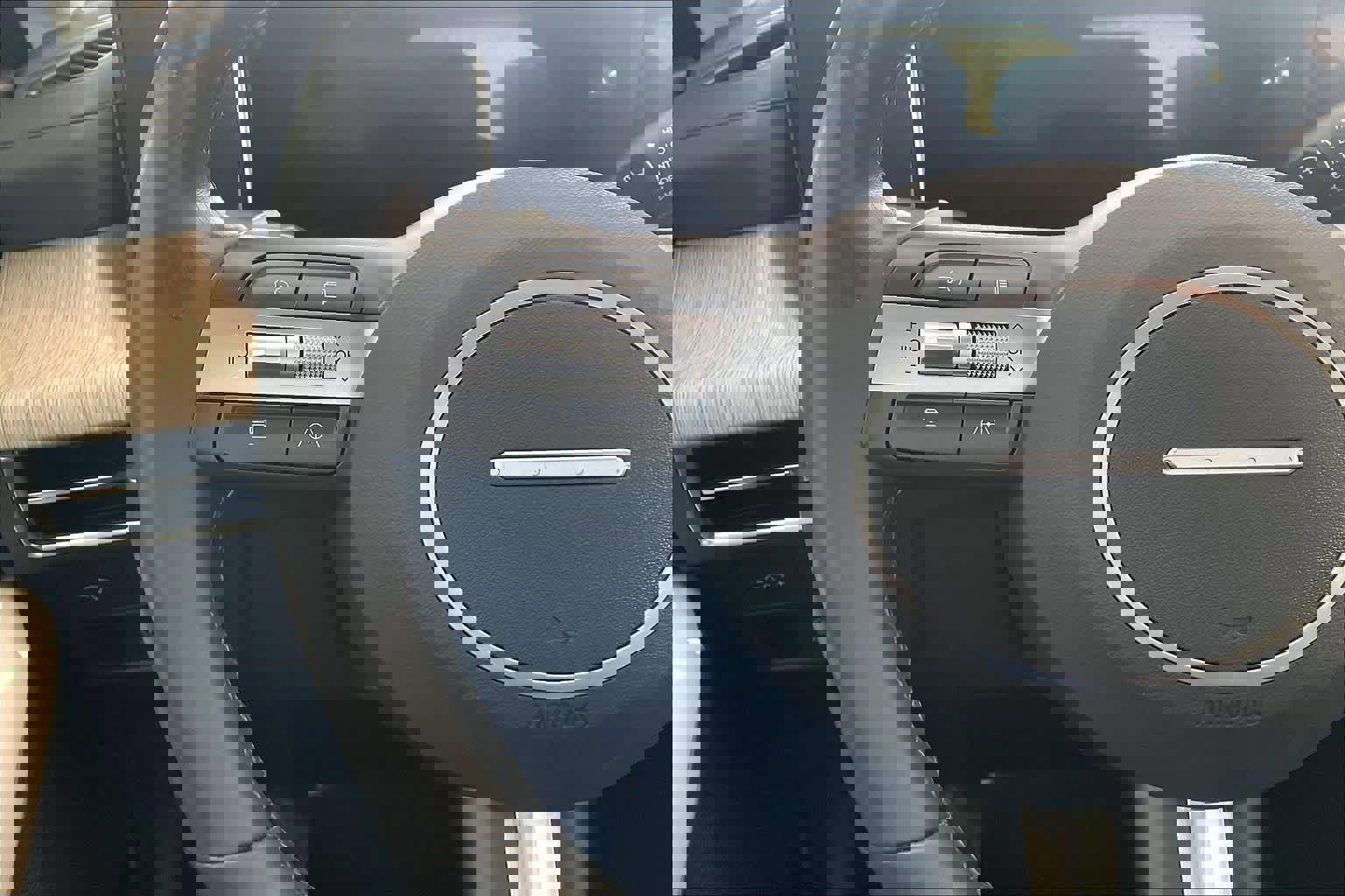 Certified 2025 Hyundai Sonata SEL image 24