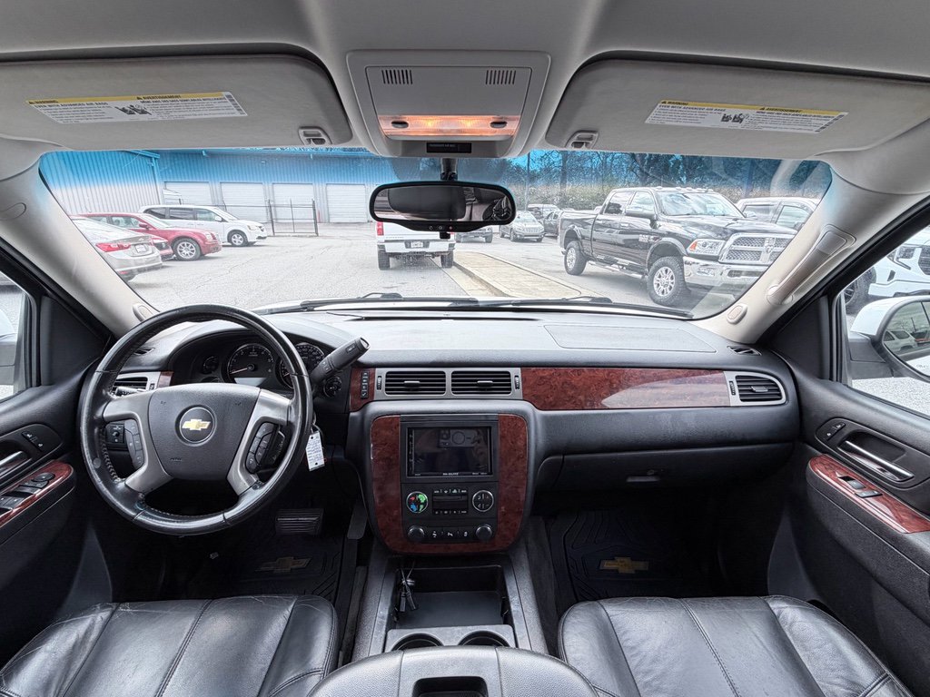 Used 2012 Chevrolet Tahoe LT image 17