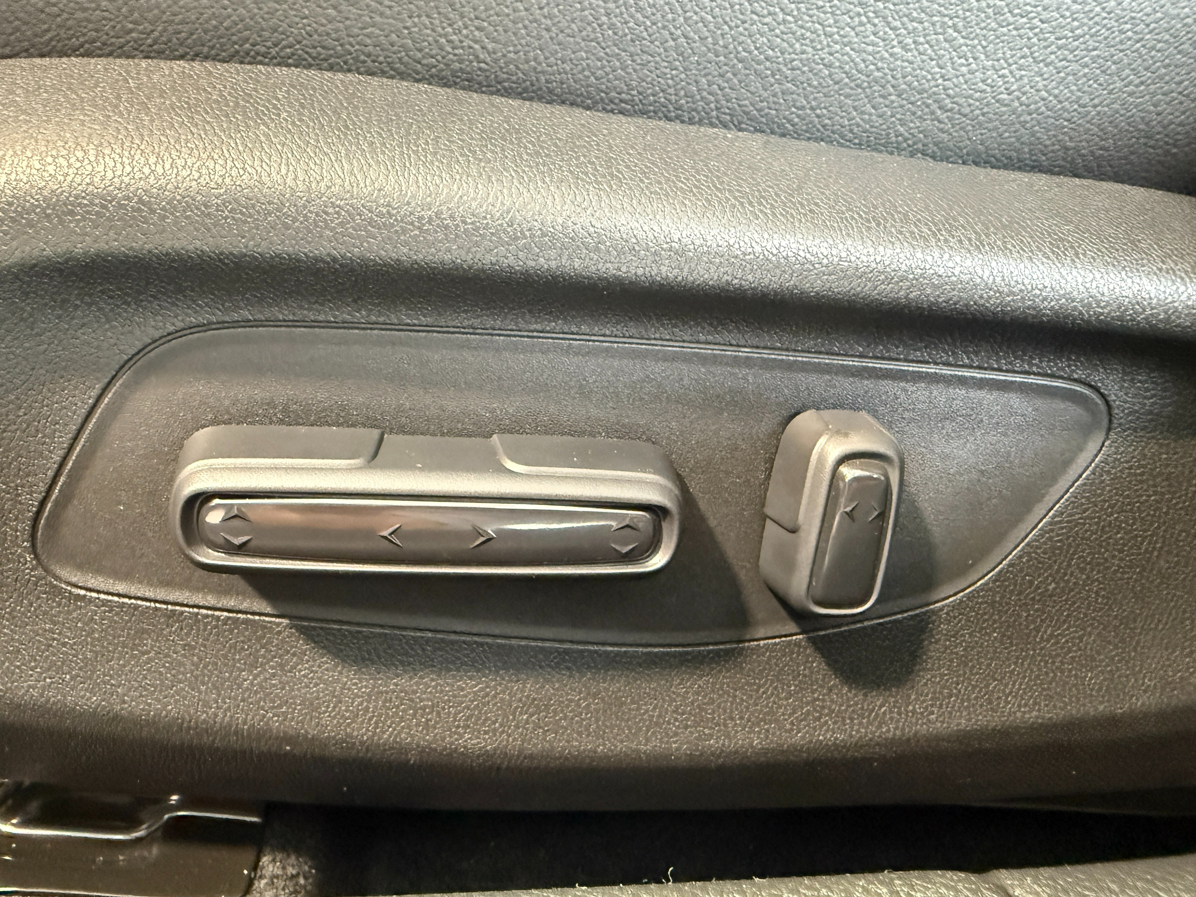 Used 2026 Acura Integra FWD image 10
